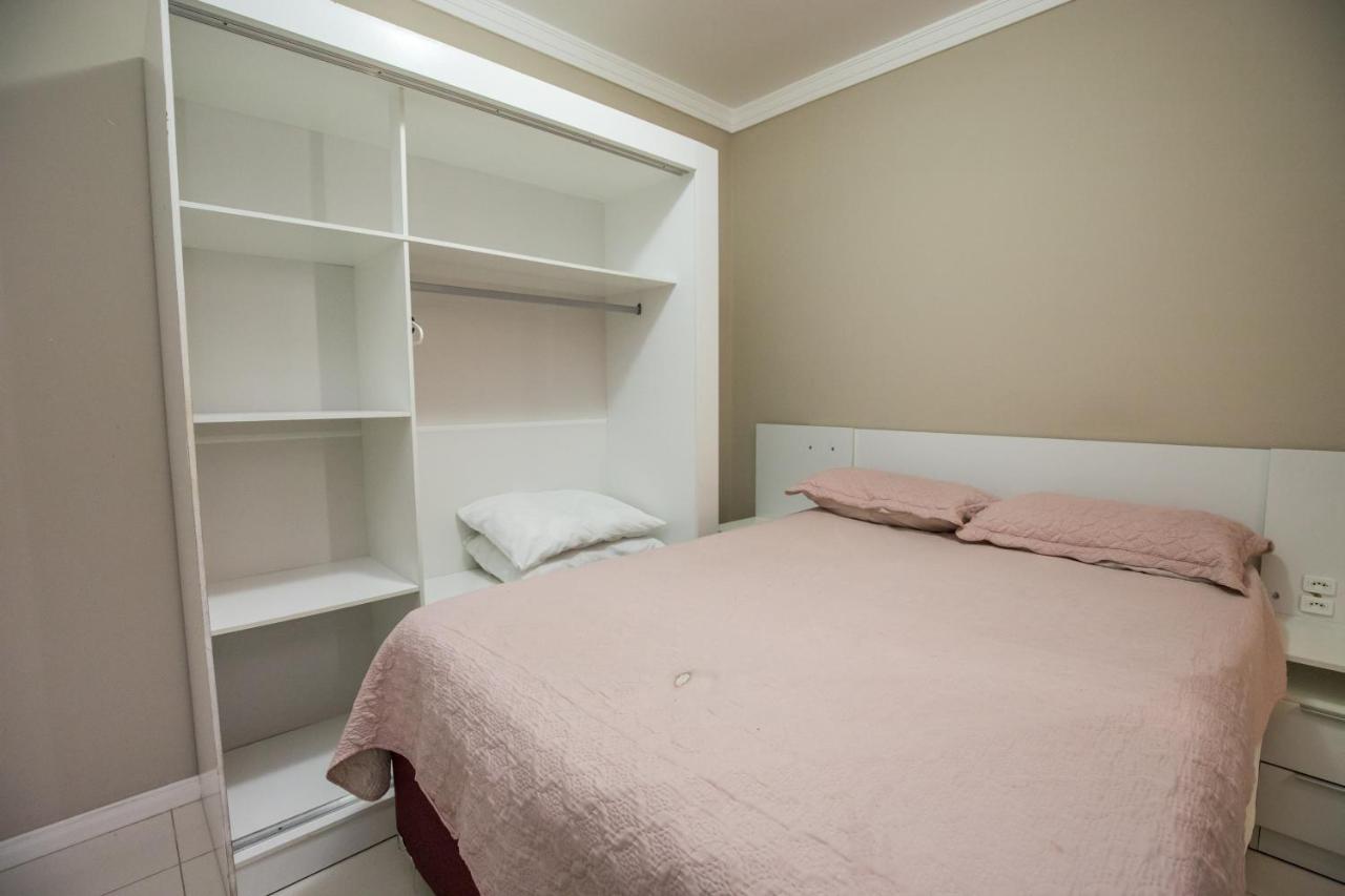 Apartamento Av. Brasil Frente Sh. Atlantico Balneario Camboriu Exterior photo